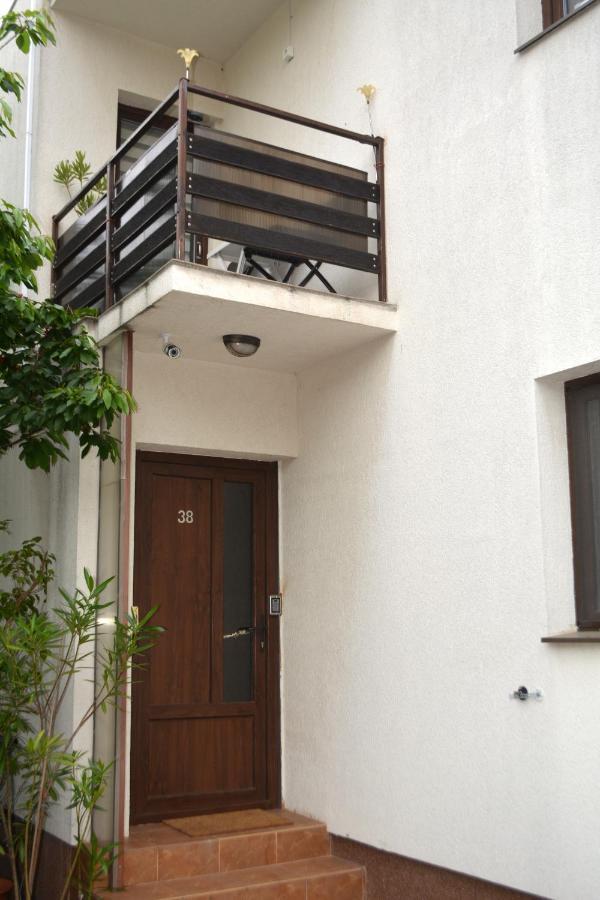בוקרשט Villa 38 Silviu Apartment מראה חיצוני תמונה